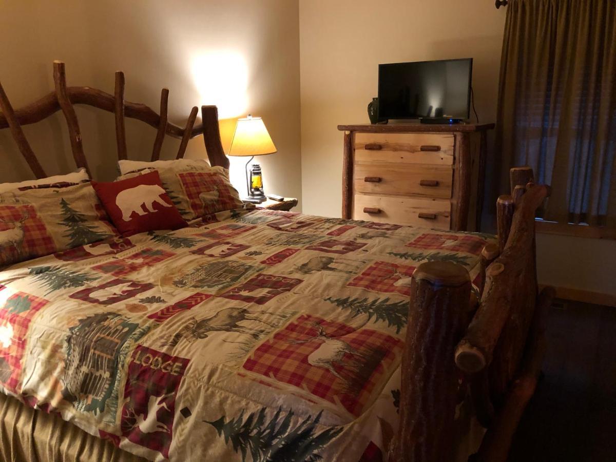 Villa Love Nest Chalet à Gatlinburg Extérieur photo
